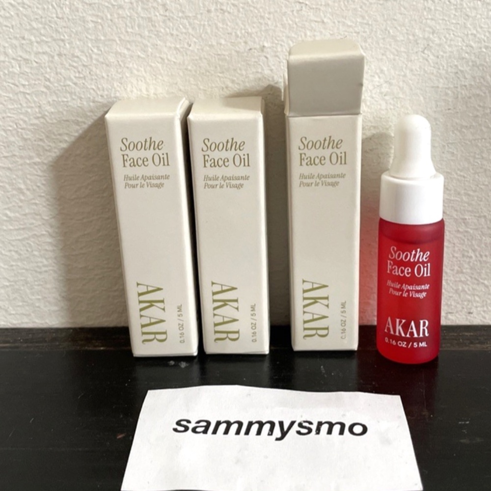Akar Soothe Face Oil 5 ml/ 0.16 oz mini x3